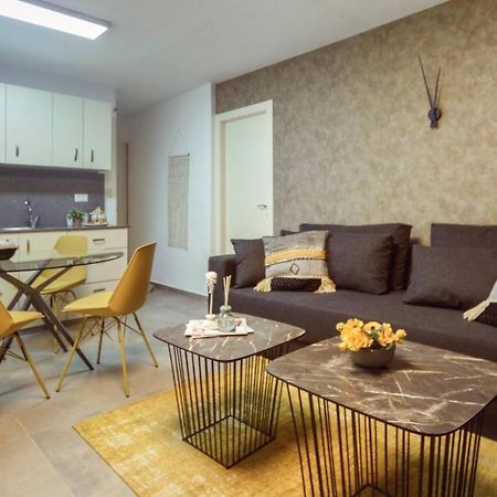 Authentic One Bedroom Apartment In City Center Jeruzalém Exteriér fotografie
